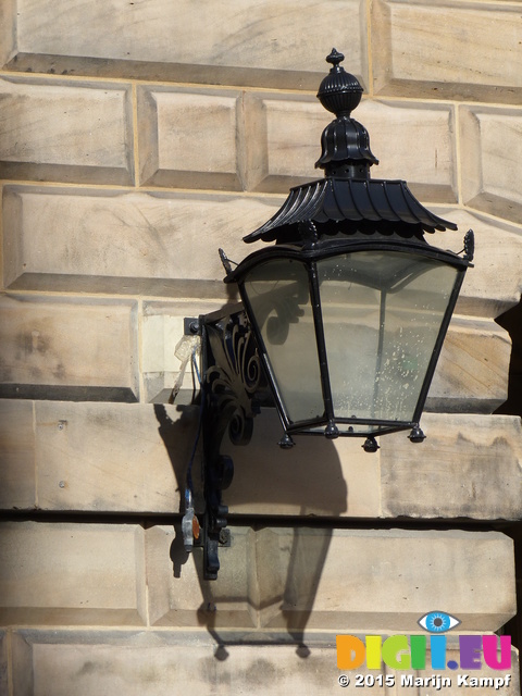 FZ024093 Lantern on Town Hall, Liverpool